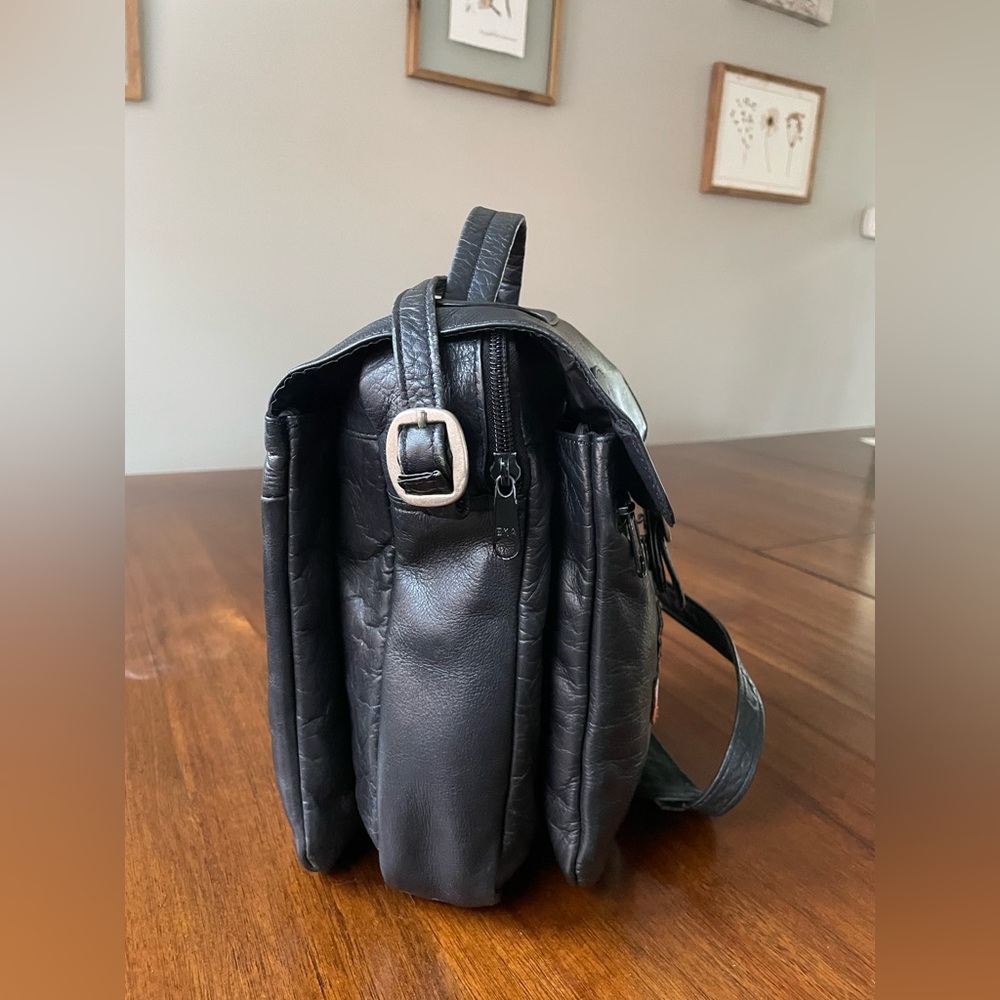 SOLD Vintage Harley Davidson Genuine Leather Bag - Picture 12 of 15